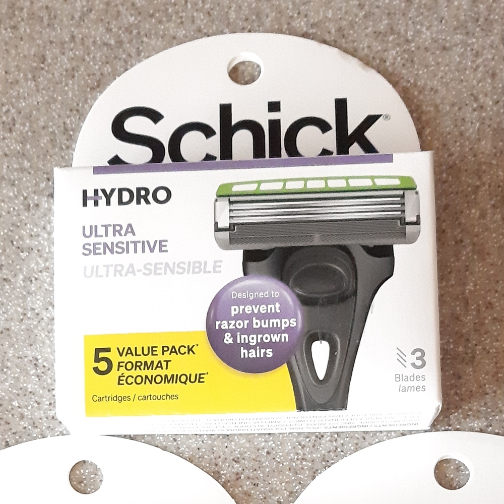 Schick Hydro Ultra Sensitive Razor Refill Bundle - Picture 5 of 9